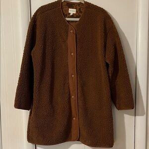 Vera Bradley , Large,   Chocolate Teddy Jacket .. never worn..COZY INSIDE.